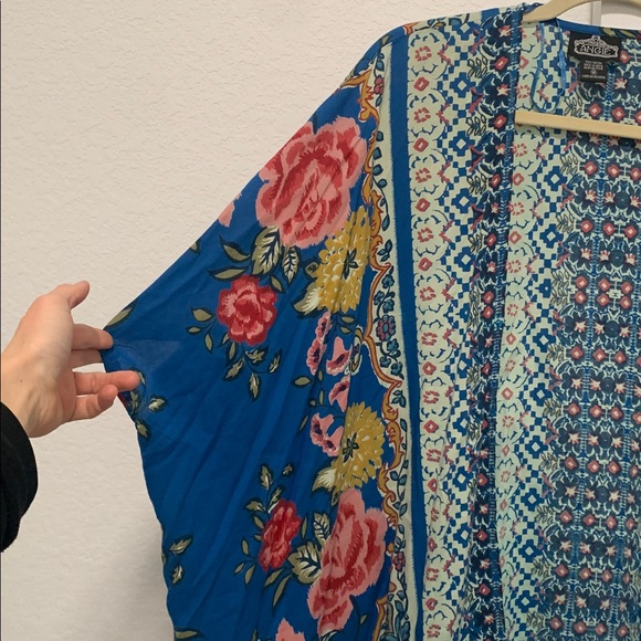 Angie Blue Boho Floral Print Open Front Short Sleeve Kimono Size Medium - Picture 3 of 6